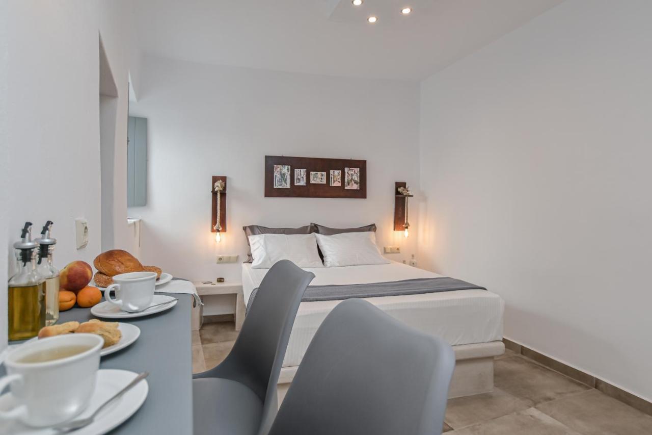 Venetian Suites II Naxos City ภายนอก รูปภาพ