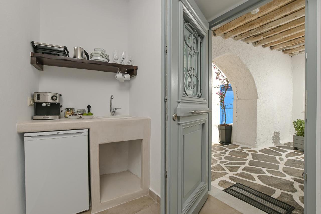 Venetian Suites II Naxos City ภายนอก รูปภาพ