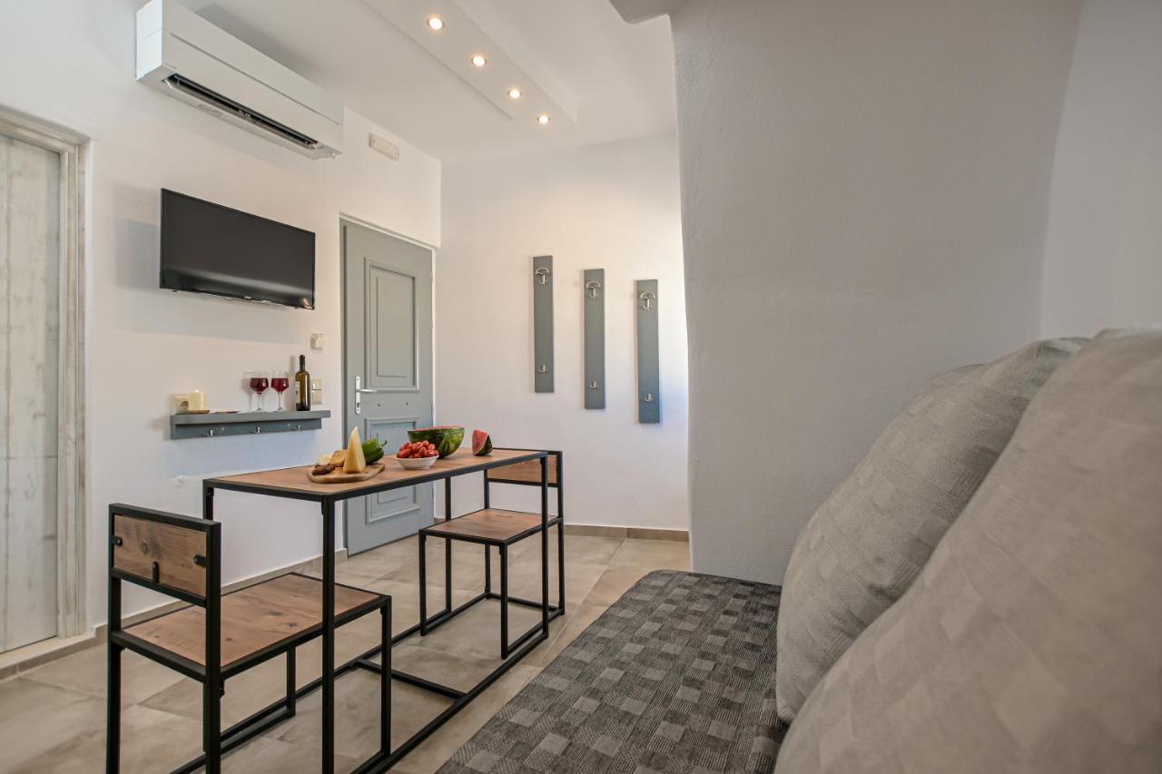 Venetian Suites II Naxos City ภายนอก รูปภาพ